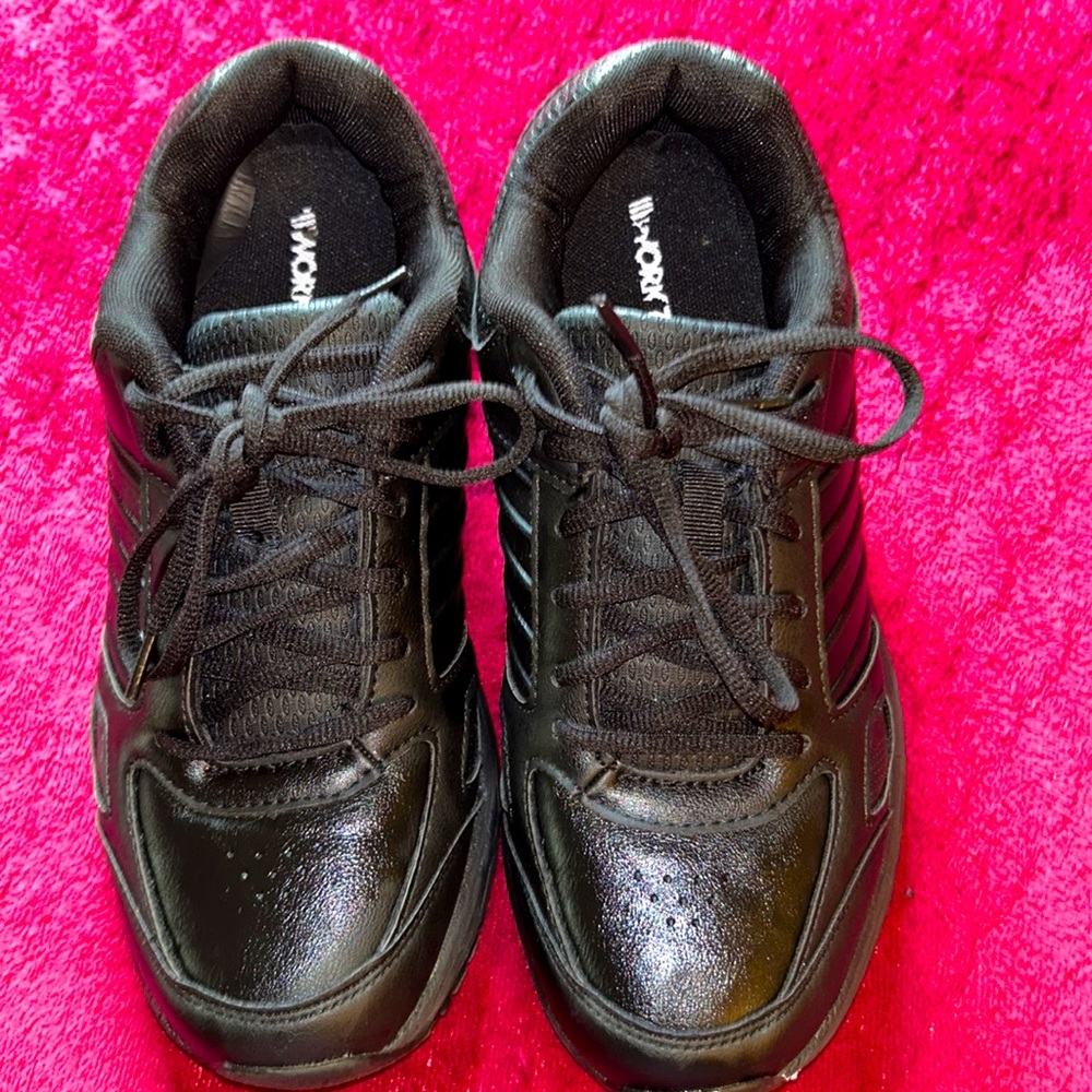 Work Shoes by Work Zone
